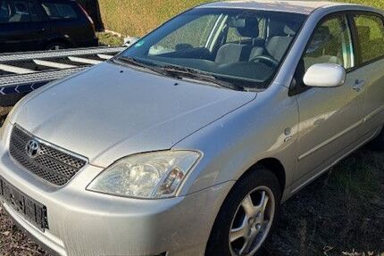 Toyota Corolla 120.000 km 2.990 &euro; Erfurt 99099