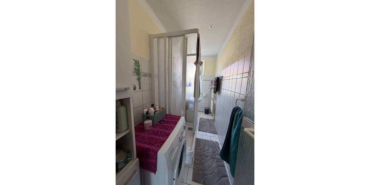 Etagenwohnung Berlstedt Berlstedt - 4 Zimmer, 74 m&sup2;, 89.000&euro; | Angebot:26916995