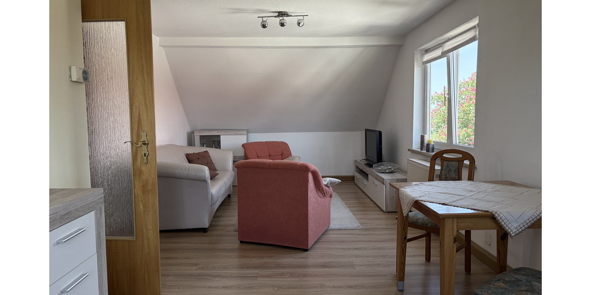 Vollausgestattete Wohnung in Gotha-Siebleben - Dachgeschoßwohnung Gotha Siebleben | Angebot:26730906