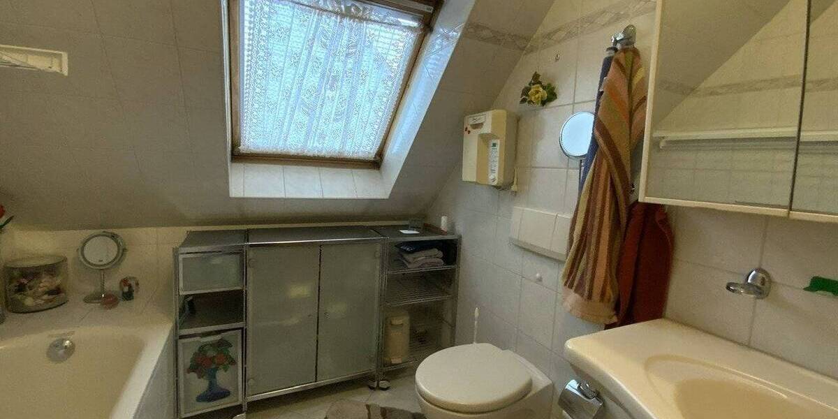 Etagenwohnung Erfurt Niedernissa - 3 Zimmer, 77 m&sup2;, 185.000&euro; | Angebot:25192398