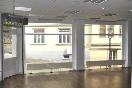 NEUE RÄUME FÜR IHRE TRÄUME! Gewerbeeinheit in etablierter Altstadtlage zimmer
