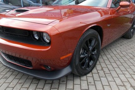 Dodge Challenger 3,6 l 4x4 Leder