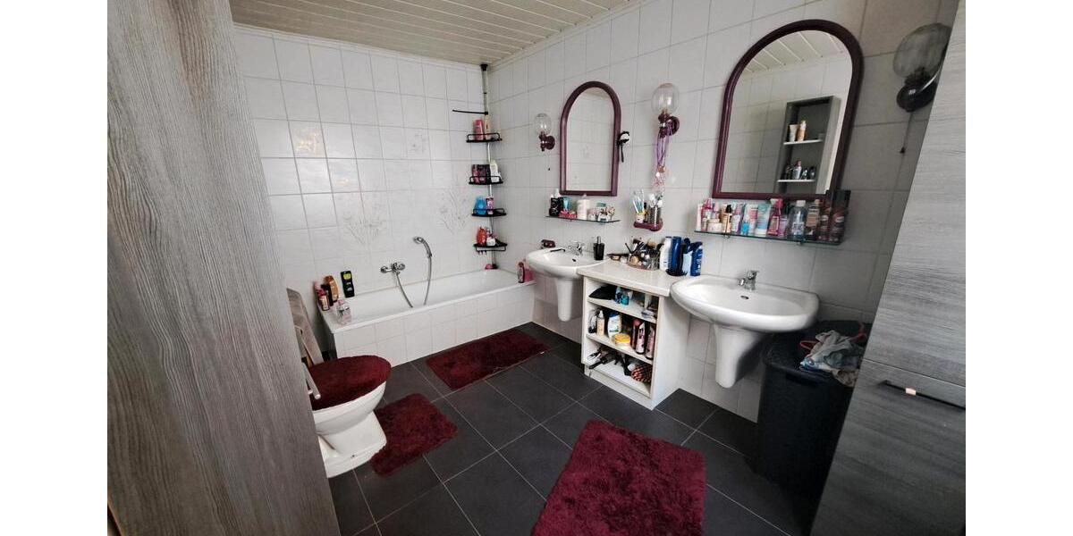 Reihenhaus Herbsleben - 6 Zimmer, 109 m&sup2;, 120.000&euro; | Angebot:24828357