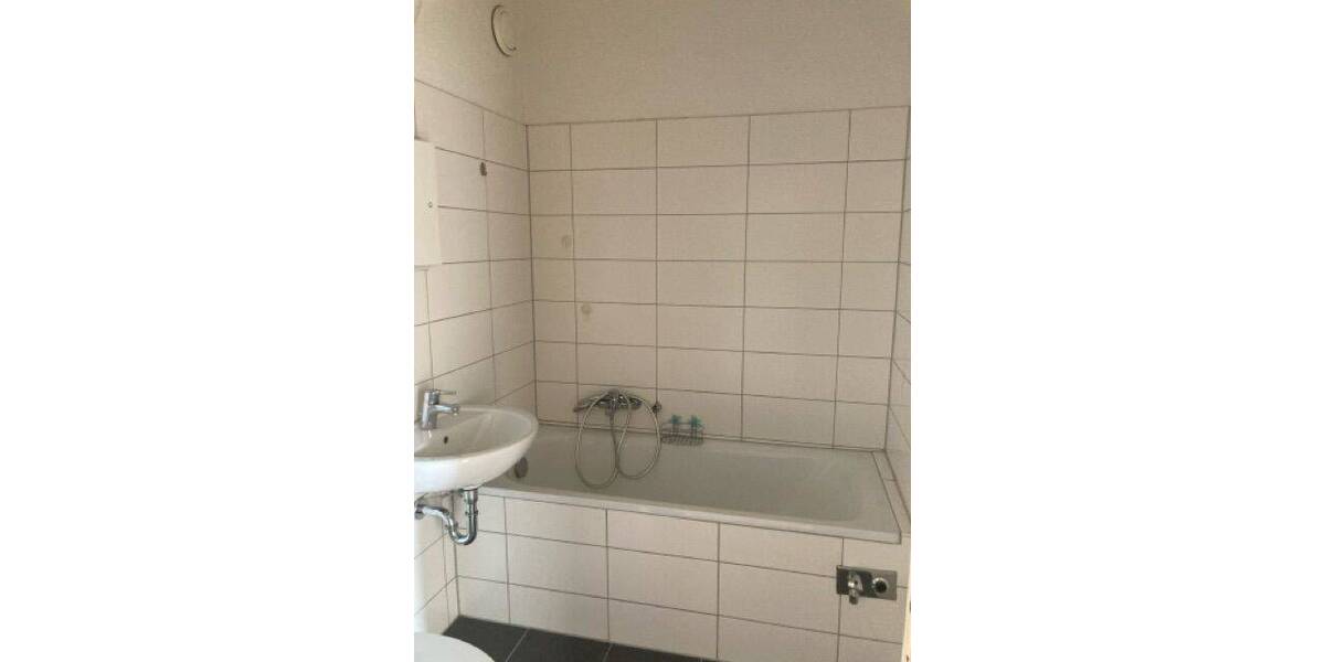 Etagenwohnung Erfurt Berliner Platz - 3 Zimmer, 61 m&sup2;, 397&euro; | Angebot:26824940