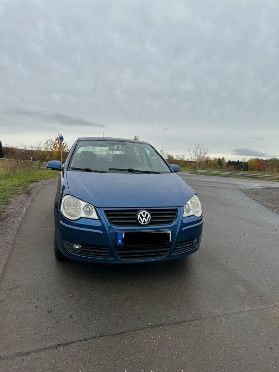 VW Polo 177.000 km 2.700 € Am Ettersberg 99439