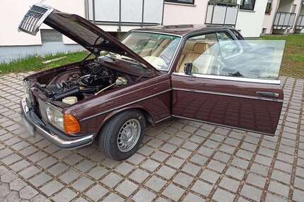Mercedes CE 230