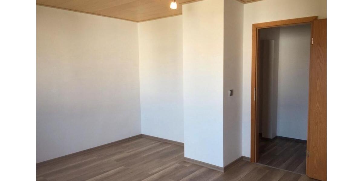 Etagenwohnung Erfurt Daberstedt - 4 Zimmer, 114 m&sup2;, 1.296&euro; | Angebot:24878557