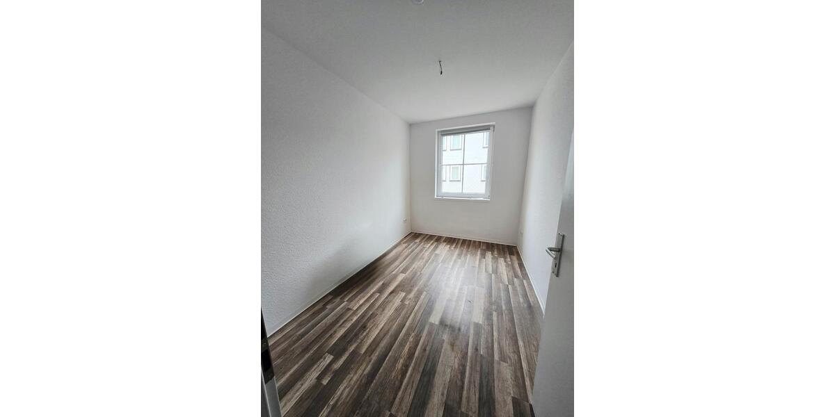 Einziehen und Wohlfühlen: Freundliche Wohnung im Erdgeschoss ! 3 zimmer