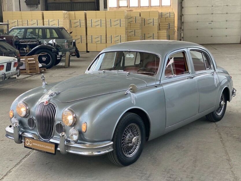 Jaguar Andere 88.132 km 26.800 € Rudolstadt 07407