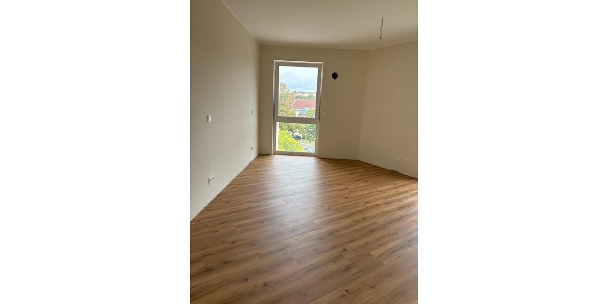 Dachgeschoßwohnung Gotha - 5 Zimmer, 138 m&sup2;, 1.935&euro; | Angebot:24700776