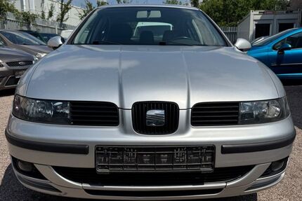 Seat Leon 96.979 km 3.100 &euro; Erfurt 99089