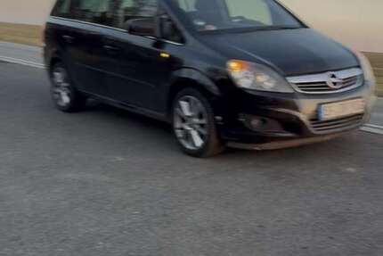 Opel Zafira 195.000 km 3.500 &euro; Erfurt, Stadt 99086