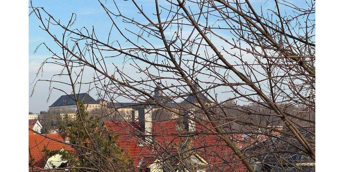 Etagenwohnung Gotha - 4 Zimmer, 106 m&sup2;, 120.000&euro; | Angebot:25682865