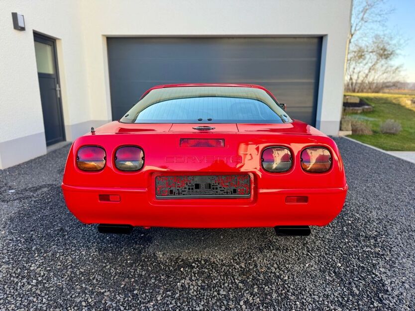 Corvette C4 94.650 km 19.950 € Witzleben 99310
