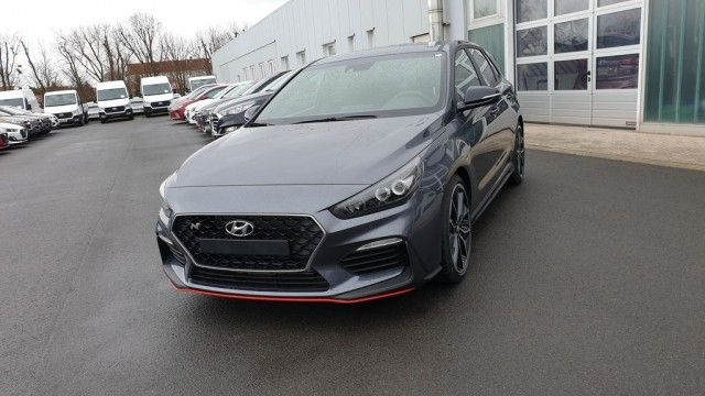 i30