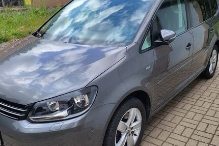 VW Touran 114.000 km 11.000 &euro; Gotha 99867