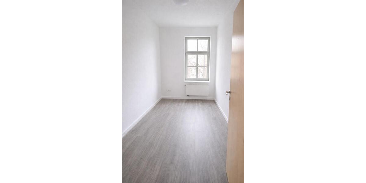 Etagenwohnung Arnstadt - 3 Zimmer, 78 m&sup2;, 635&euro; | Angebot:25752044
