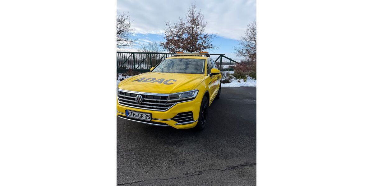VW Touareg 184.000 km 29.631 &euro; Drei Gleichen 99869