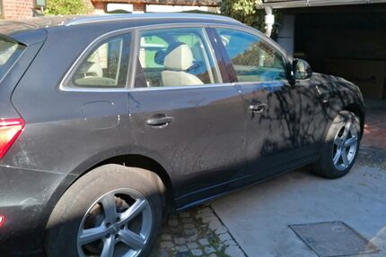 Audi Q5 205.000 km 8.950 &euro; Erfurt 99098