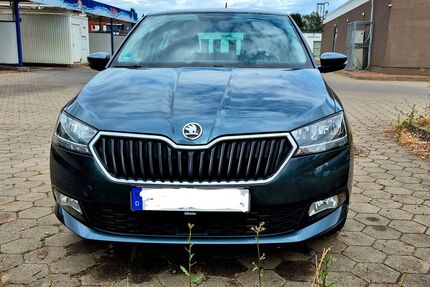 Skoda Fabia 102.850 km 11.400 &euro; Erfurt 99099