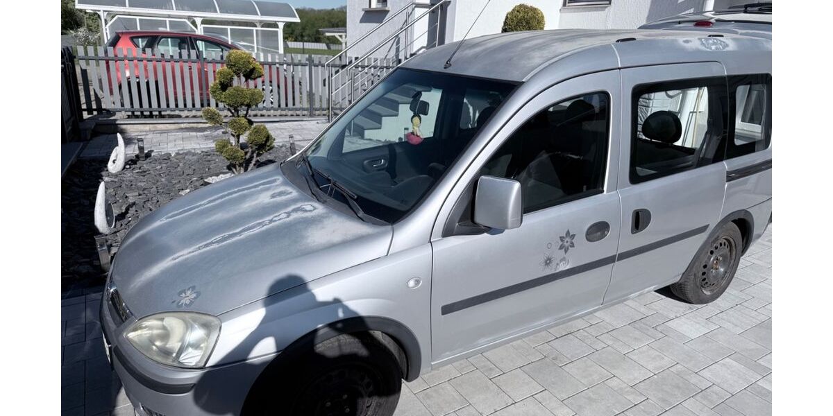 Opel Combo 370.000 km 550 &euro; Utzberg 99428