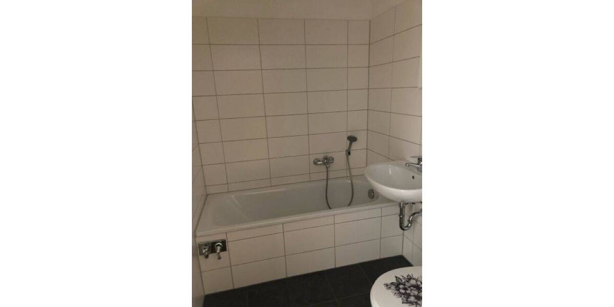 Etagenwohnung Erfurt Berliner Platz - 2 Zimmer, 43 m&sup2;, 311&euro; | Angebot:26833435