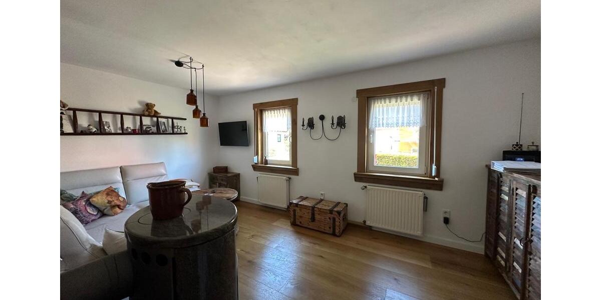 Doppelhaushälfte Ohrdruf - 3 Zimmer, 80 m&sup2;, 200.000&euro; | Angebot:26945959