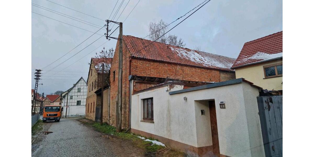 Einfamilienhaus Greußen - 5 Zimmer, 636 m&sup2;, 40.000&euro; | Angebot:24612260