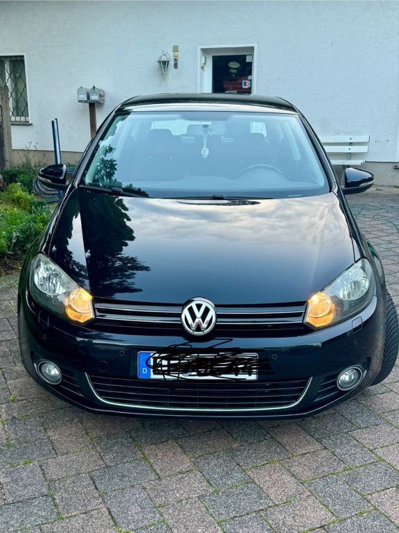 VW Golf 223.000 km 5.200 € Erfurt 99098