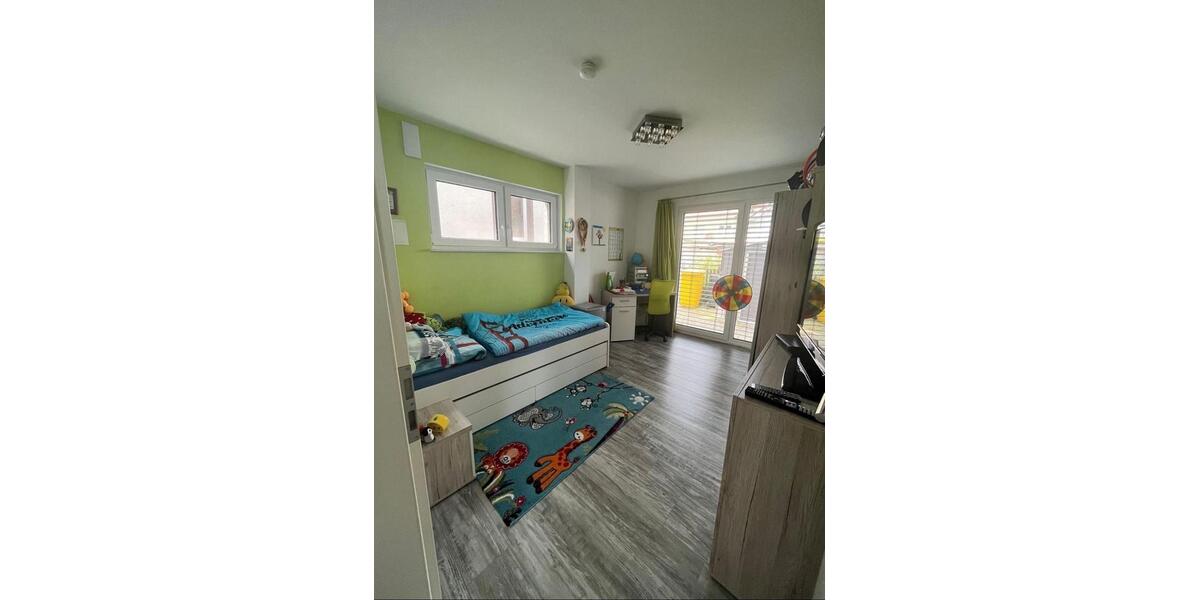 Einfamilienhaus Elxleben - 4 Zimmer, 120 m&sup2;, 1.300&euro; | Angebot:27666196