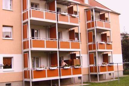 Wohnung zum Mieten in Arnstadt 340 € 42.35 m² 2 zimmer