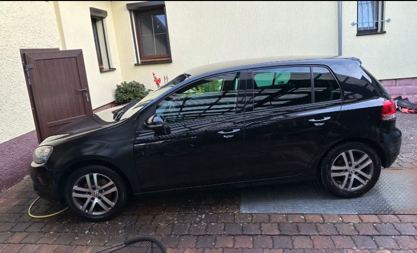 VW Golf 151.250 km 4.800 € Nessetal 99869