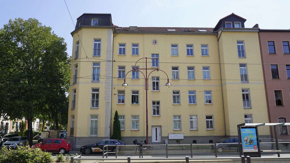 Etagenwohnung Erfurt Löbervorstadt - 4 Zimmer, 96 m&sup2;, 860&euro; | Angebot:27328981