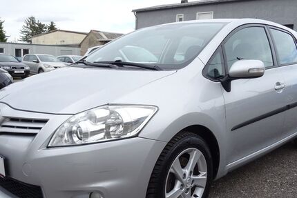 Toyota Auris 254.591 km 2.990 &euro; Arnstadt 99310
