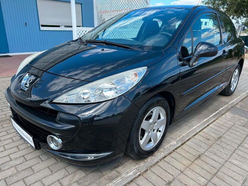 Peugeot 207 110.000 km 2.250 € Orlishausen 99610