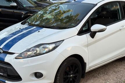 Ford Fiesta 180.000 km 1.699 &euro; Erfurt 99085