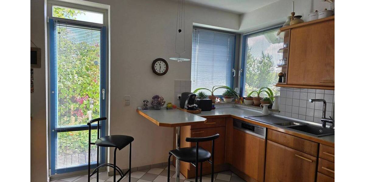 VERKAUFT!! SÜDHANGPERLE - HAUS IN BEGEHRTER WOHNLAGE NUR 10 MINUTEN BIS WEIMAR 4 zimmer