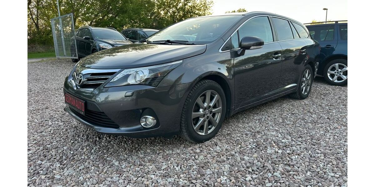 Toyota Avensis 173.600 km 7.390 &euro; Erfurt 99091