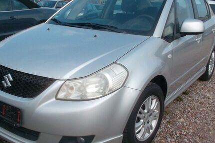 Suzuki SX4 90.000 km 3.999 &euro; erfurt 99087