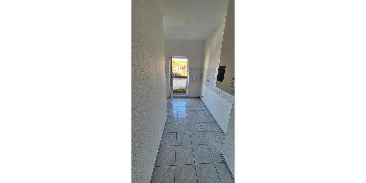 Erdgeschoßwohnung Gotha - 4 Zimmer, 67 m&sup2;, 530&euro; | Angebot:25975035