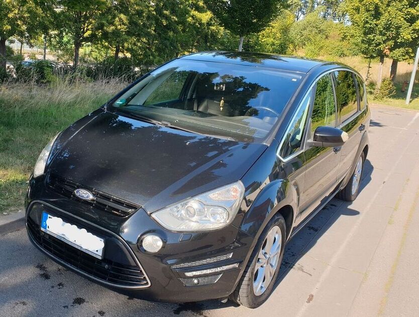 S-Max