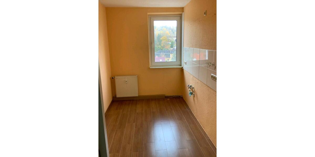 Etagenwohnung Kranichfeld - 4 Zimmer, 75 m&sup2;, 80.000&euro; | Angebot:26765934