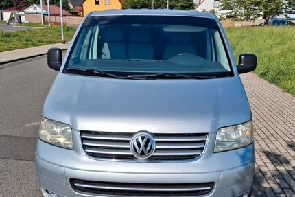 VW T5 Caravelle 314.000 km 5.200 &euro; Nessetal 99869