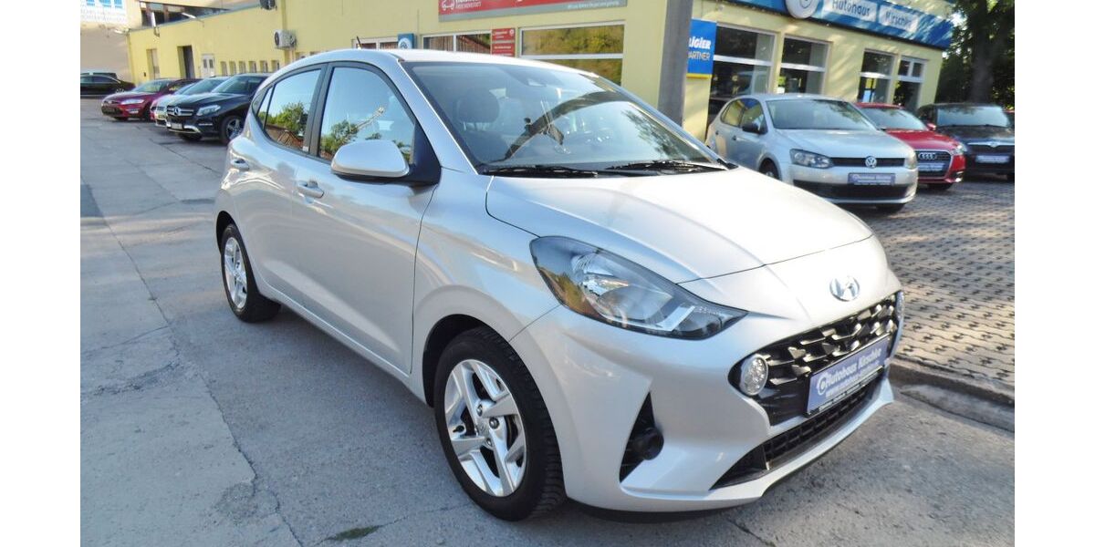 Hyundai i10 28.500 km 13.300 &euro; Amt Wachsenburg OT: Ichtershausen 99334