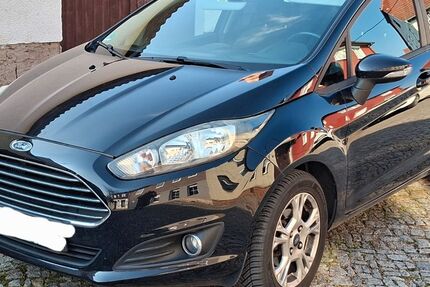Ford Fiesta 147.000 km 4.500 &euro; Gebesee 99189