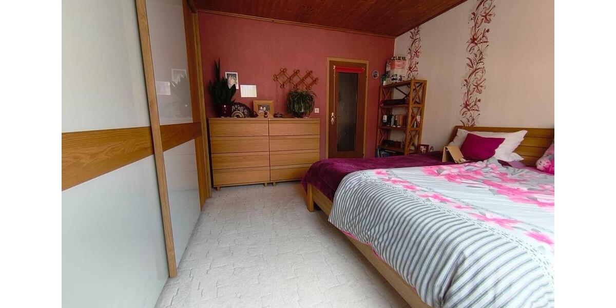 Mehrfamilienhaus, Wohnhaus Erfurt Stotternheim - 12 Zimmer, 240 m&sup2;, 225.000&euro; | Angebot:26794765