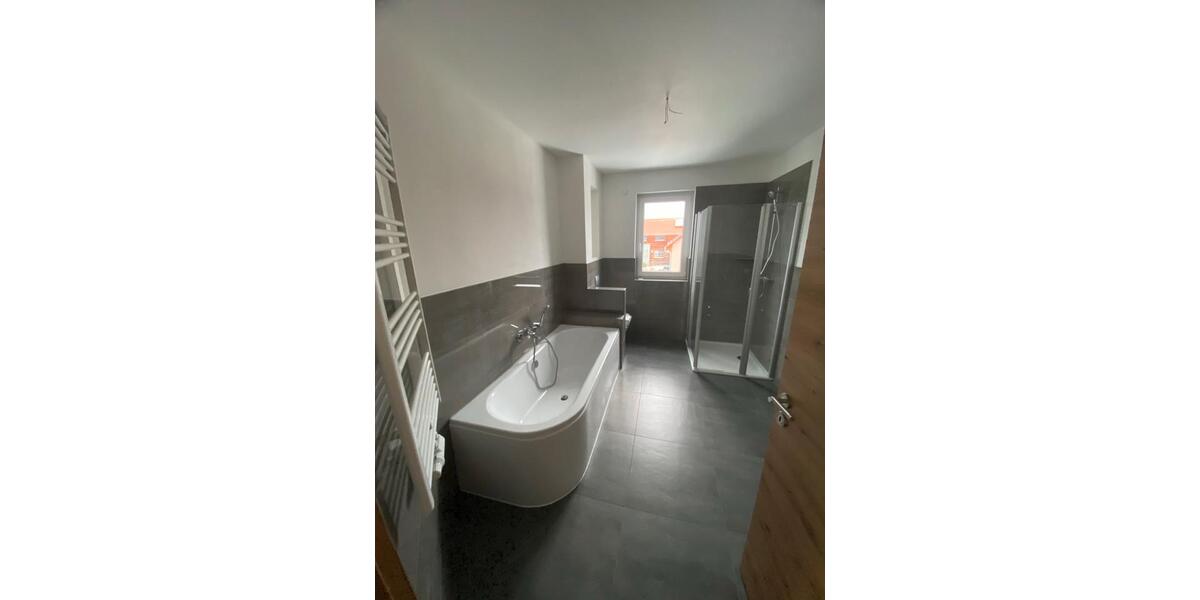 Einfamilienhaus Bad Berka - 2 Zimmer, 82 m&sup2;, 1.150&euro; | Angebot:24787376