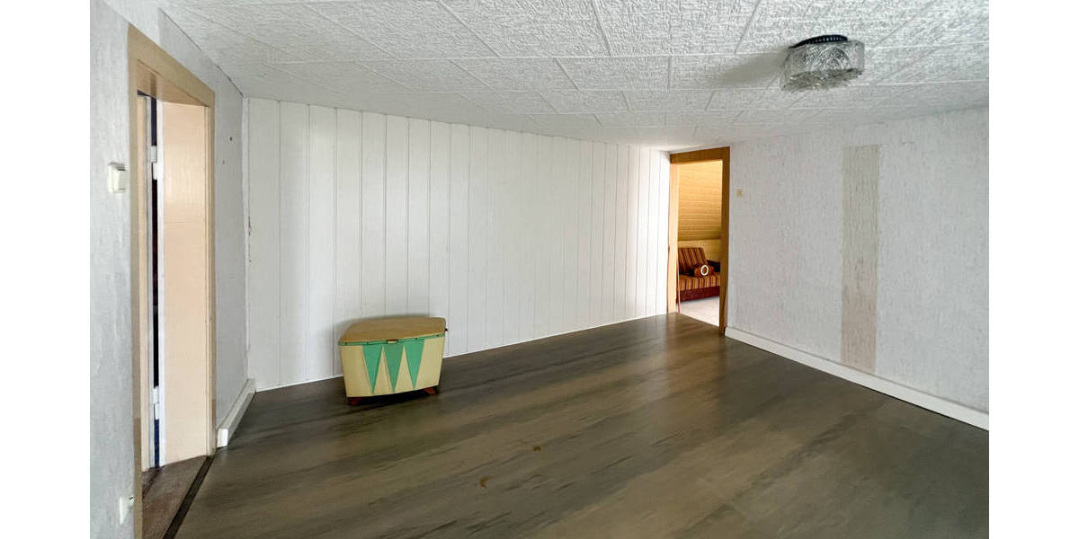 Einfamilienhaus Am Ettersberg / Berlstedt Berlstedt - 5 Zimmer, 118 m&sup2;, 175.000&euro; | Angebot:26127289