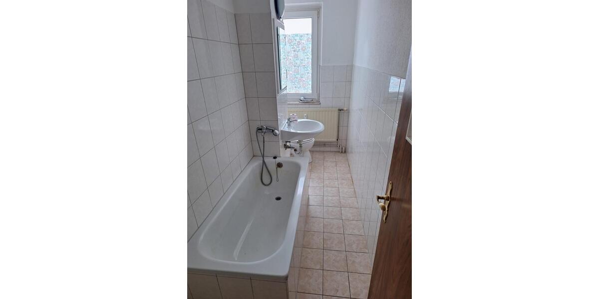 Etagenwohnung Sömmerda - 2 Zimmer, 49 m&sup2;, 321&euro; | Angebot:24710989