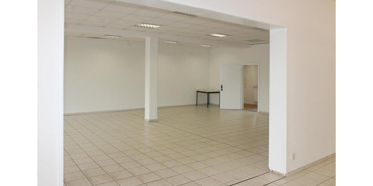 Gewerbeobjekt Kölleda - 1.000&euro; | Angebot:22100243